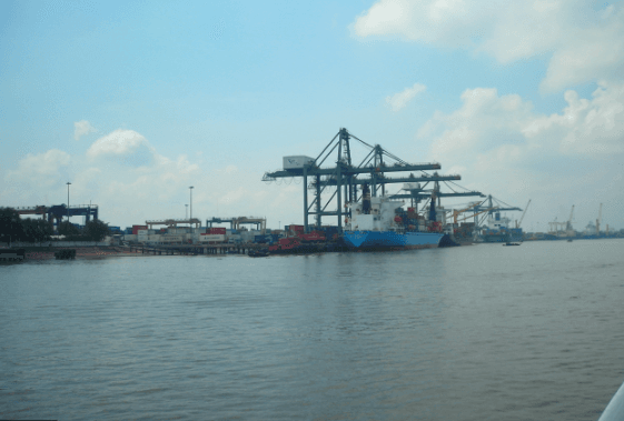 xây dựng cảng biển